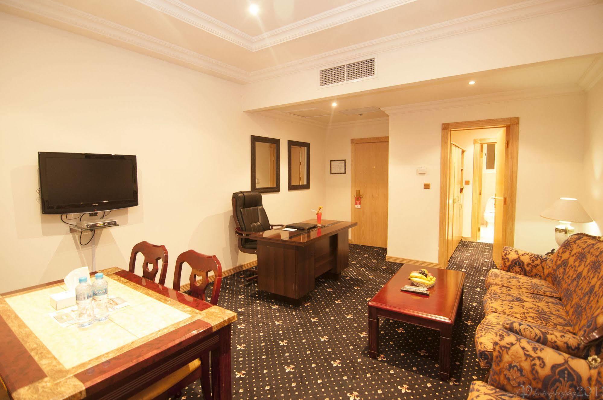 Cayam Hotel Doha Exterior photo